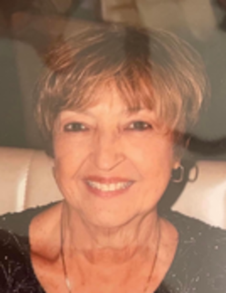 Linda Mercedes (Gilbert) Glass