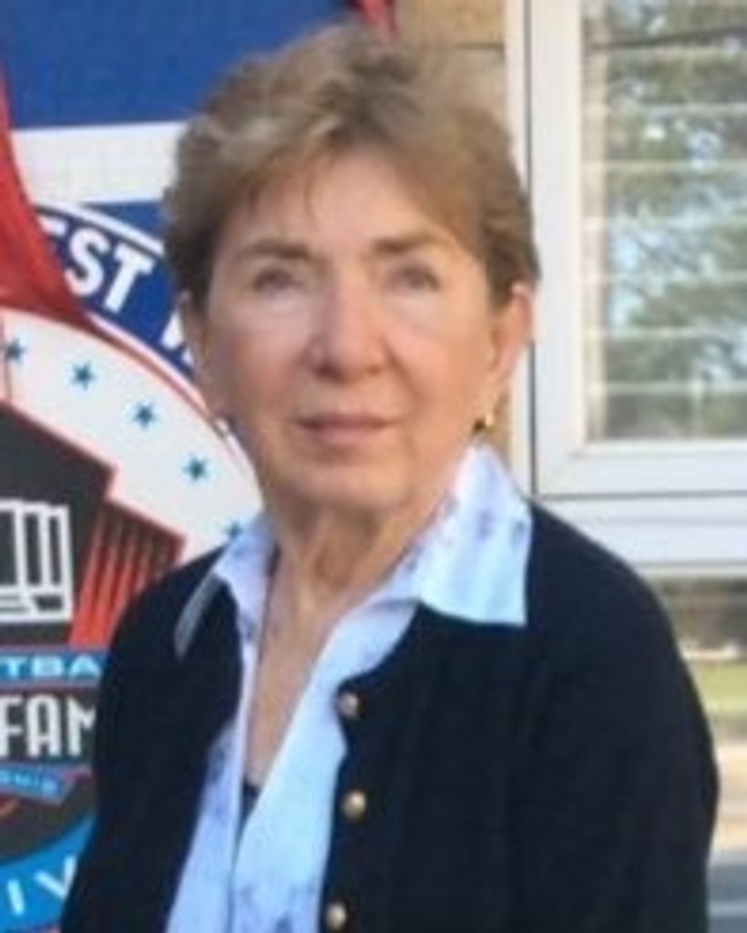 Pauline Briggs Profile Photo