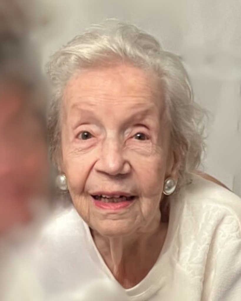 Doris Carullo Huthmacher Profile Photo