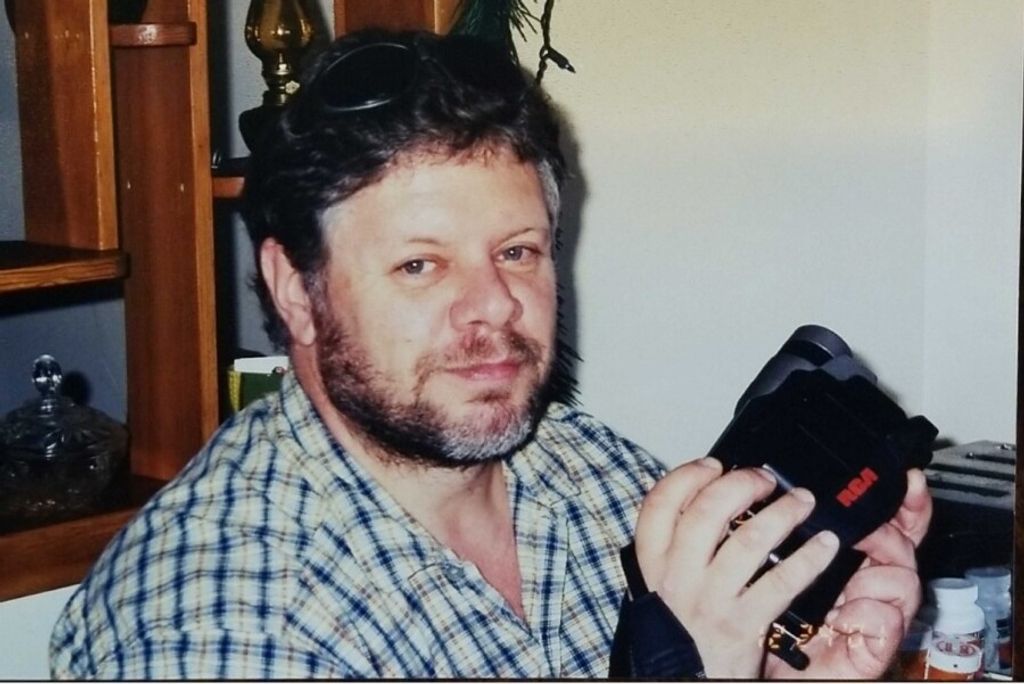 Melvin E Batchelor
