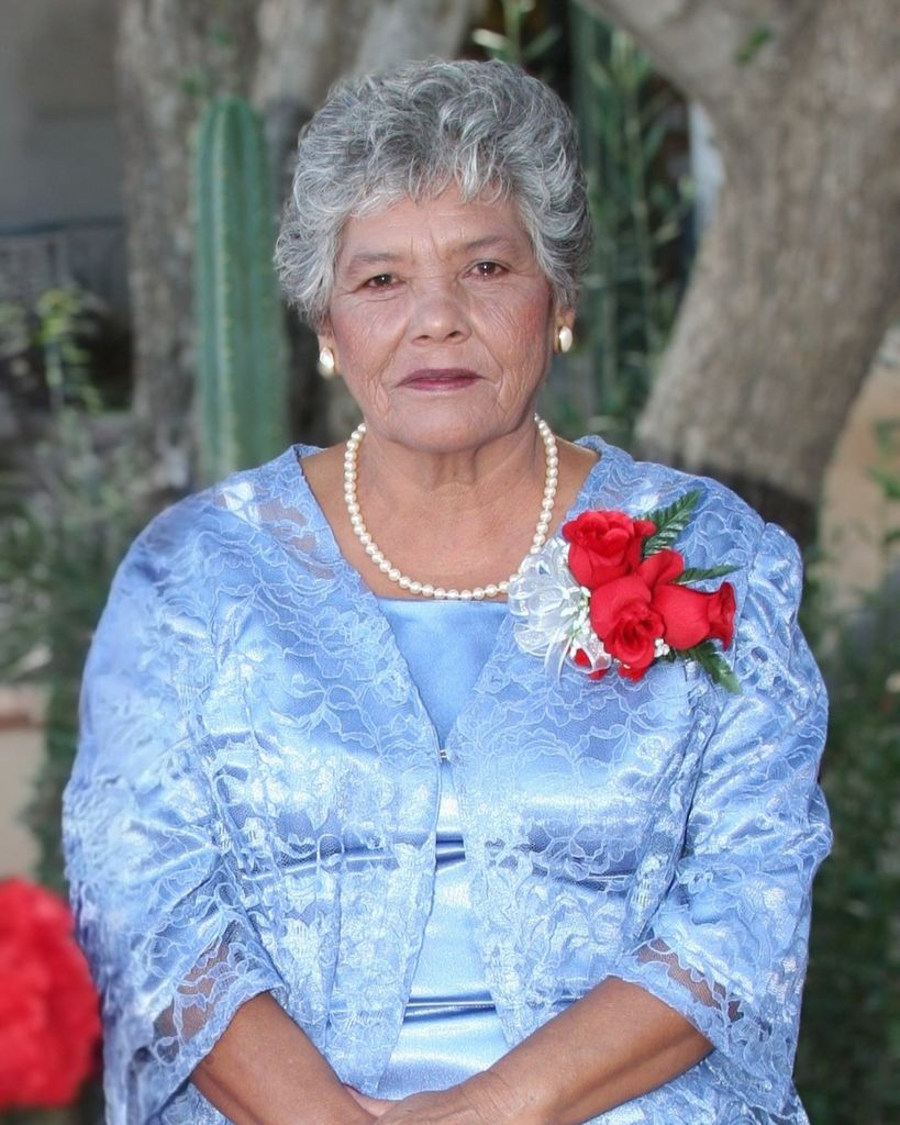 Ofelia Oralia Flores