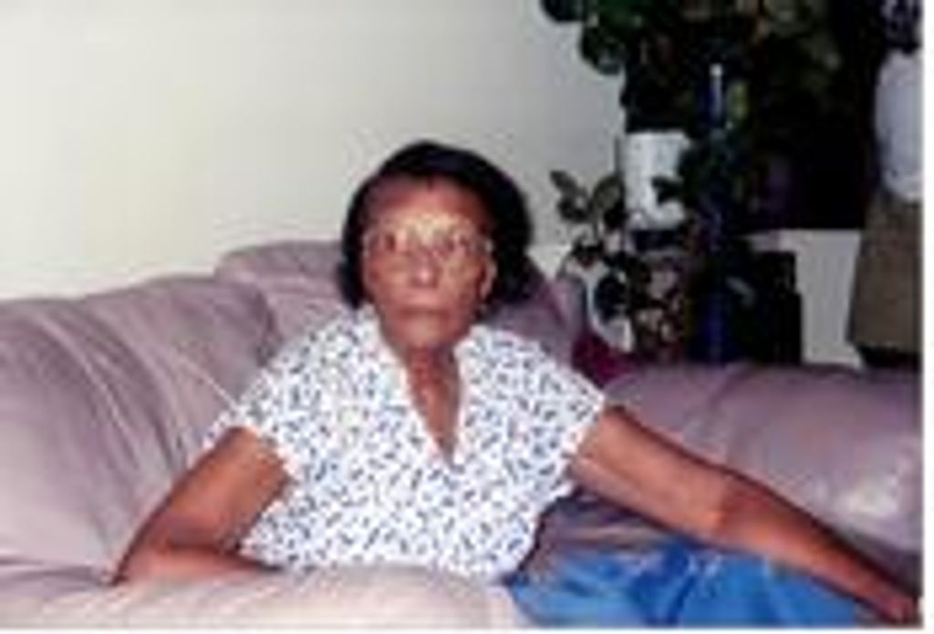 Carrie Johnson Profile Photo