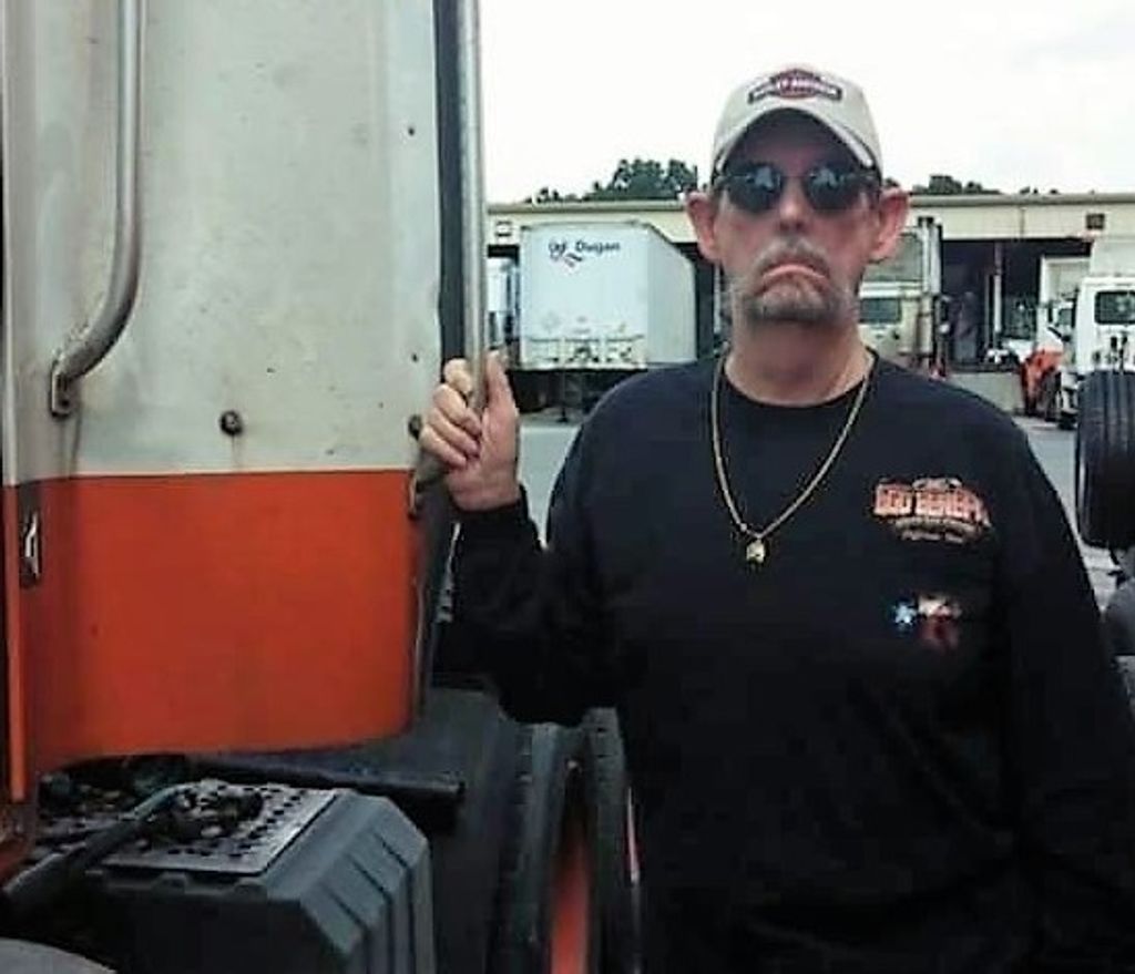 Kenneth W. "Kenny" Posey