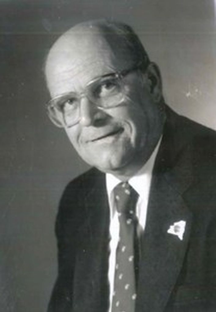 Werner H. Kraemer Profile Photo