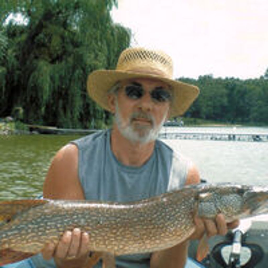 Lyle Hjalmer Holland Profile Photo