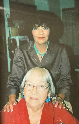 Barbara Ellis photo gallery thumbnail 4 of 50