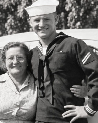 Carson Whitt's obituary image