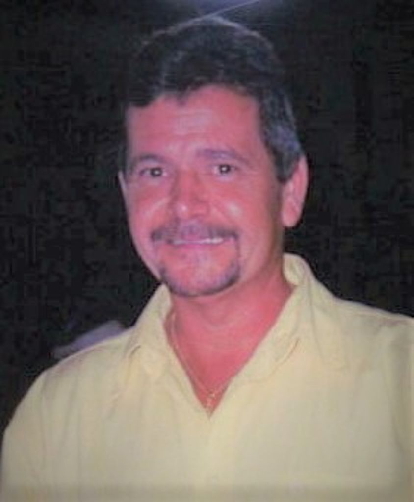 Tucker Dixon Profile Photo
