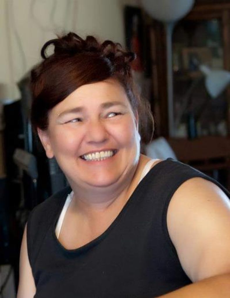 Anita "Sis" Russell Profile Photo