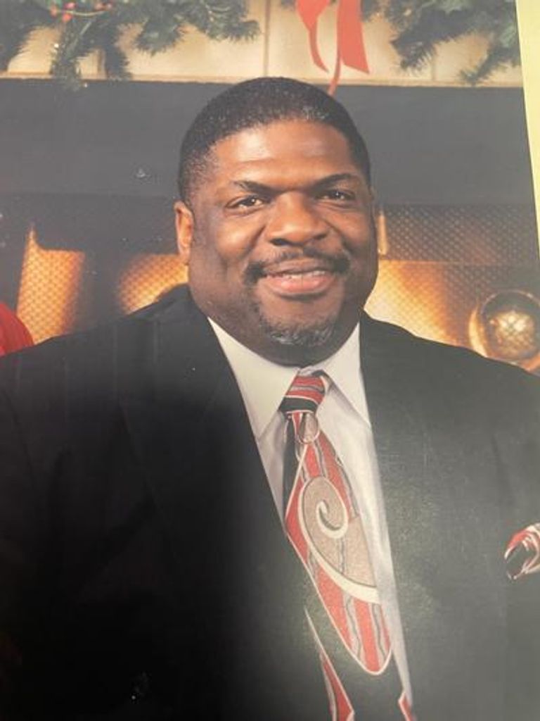 Stephen Freeman Profile Photo