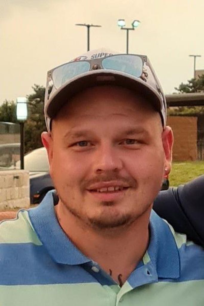 Matthew Dean Warren Profile Photo