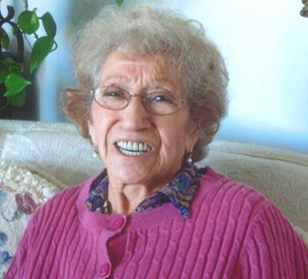 Esperanza Fierros Coassolo Profile Photo