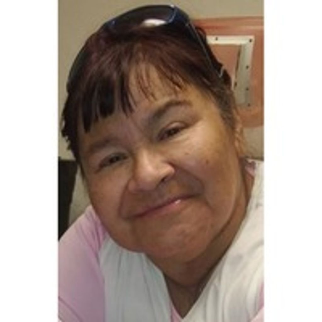 Esperanza Hope Hernandez Profile Photo