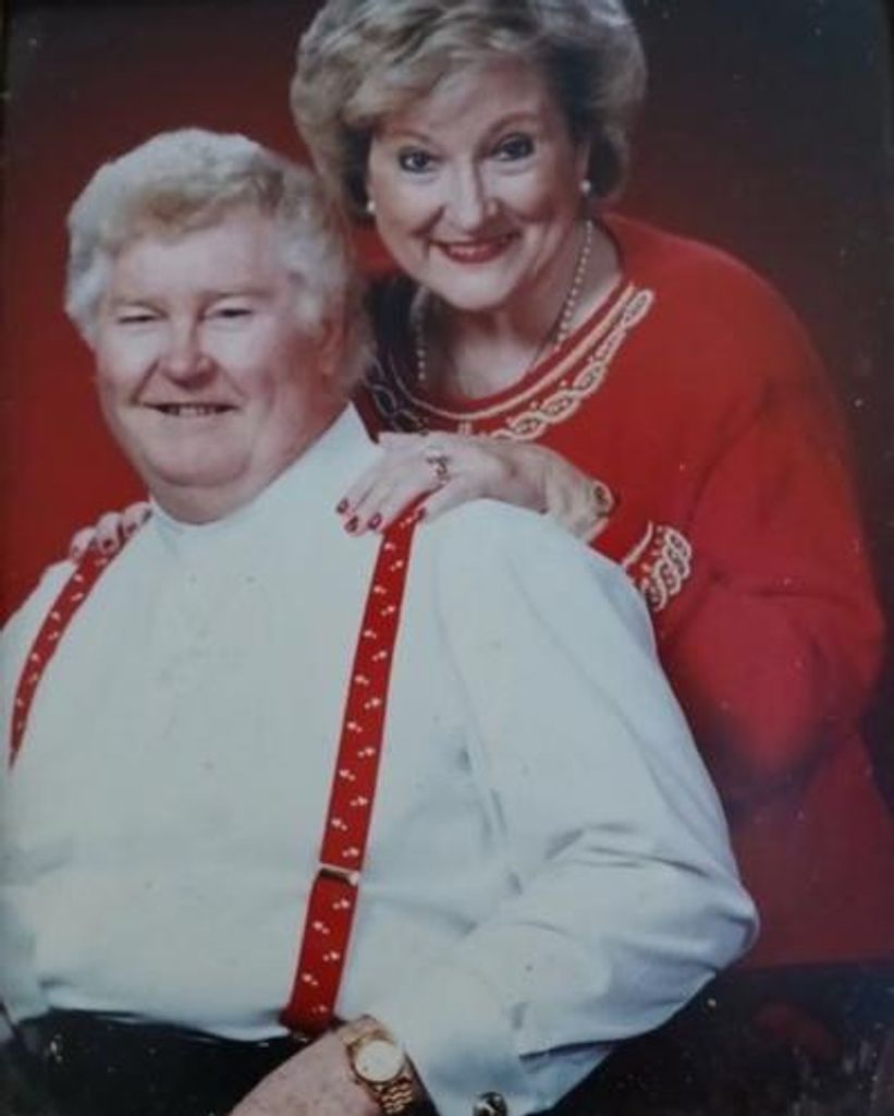 Naomi Jeanne Moore Profile Photo