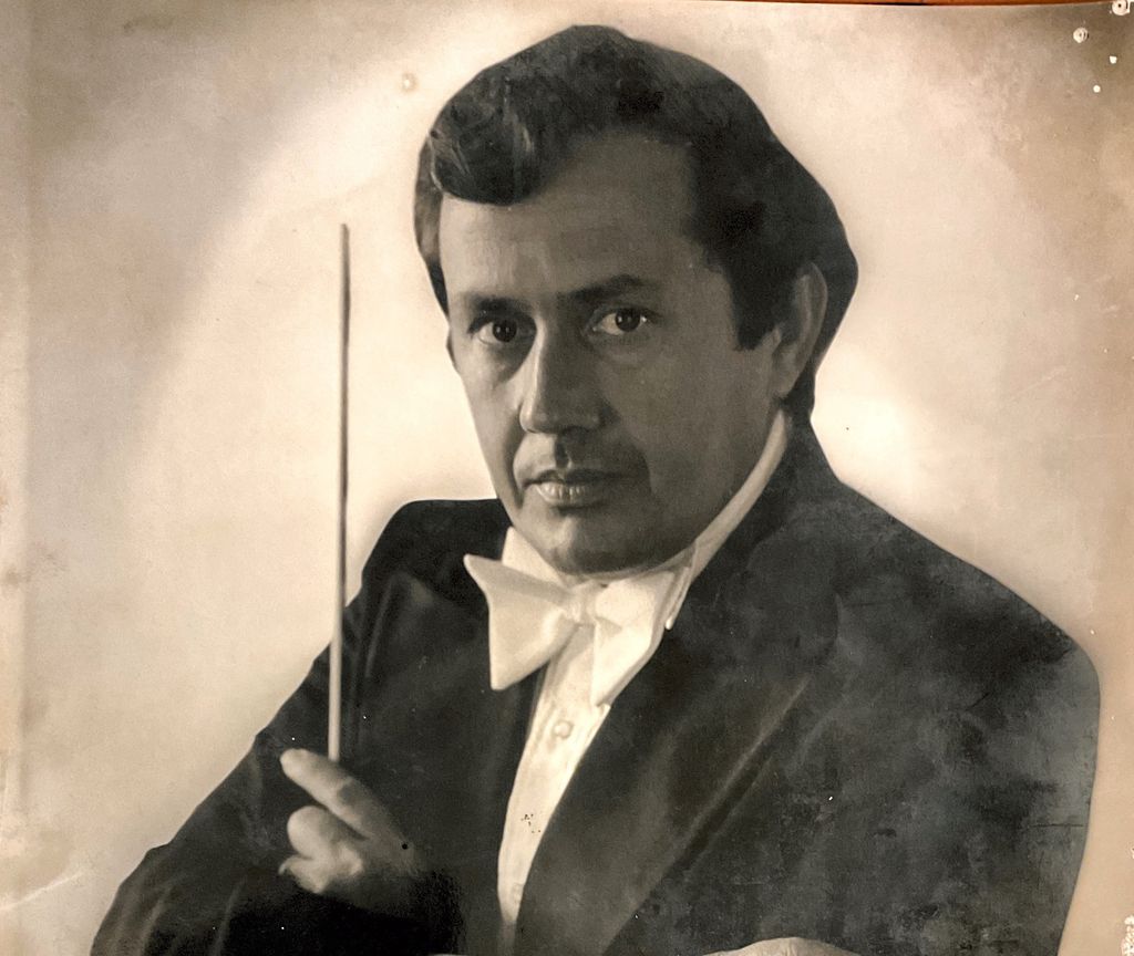 Dr. Robert Welch Profile Photo