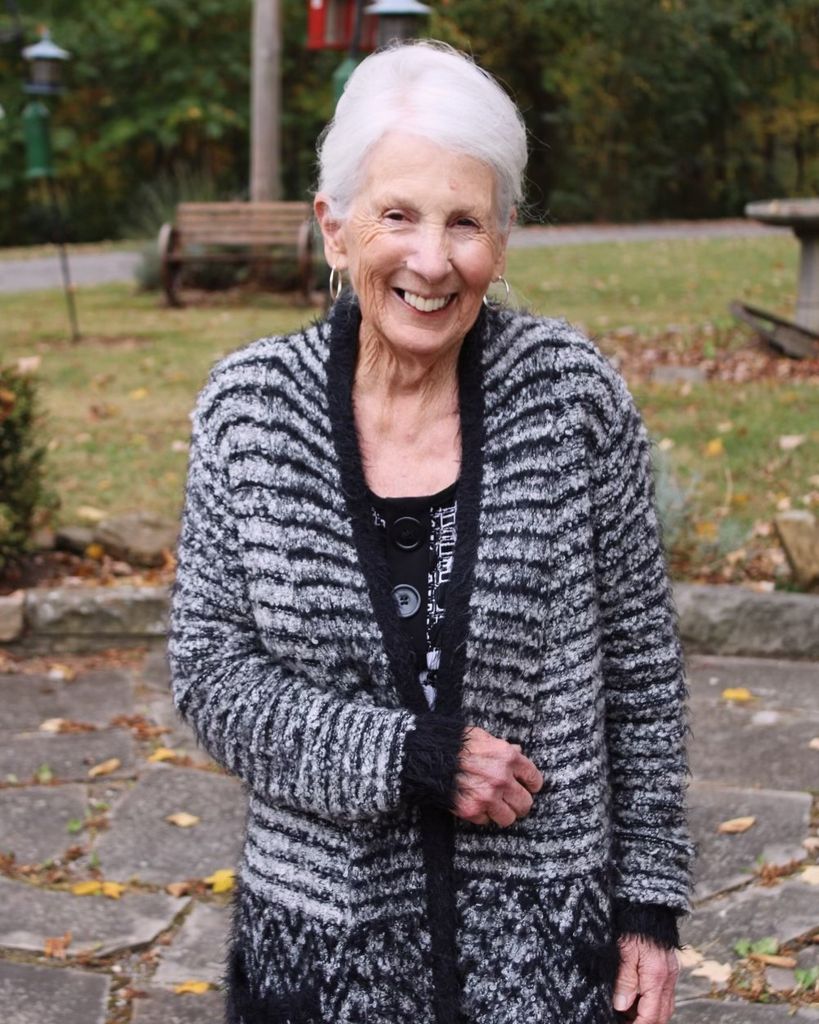 Peggy Holcomb