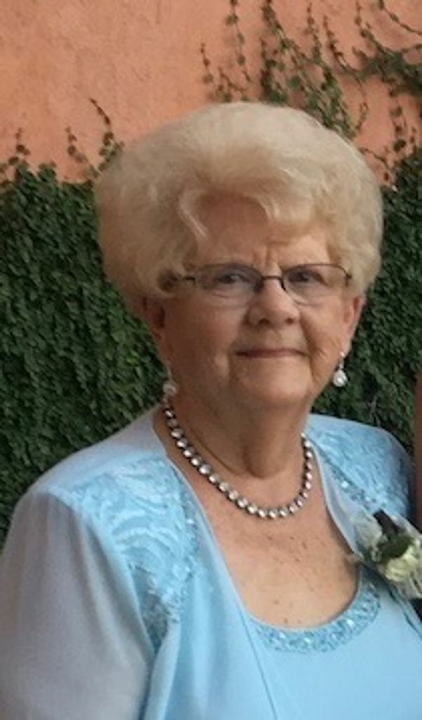 Jeannette Mccowin Weigel Profile Photo