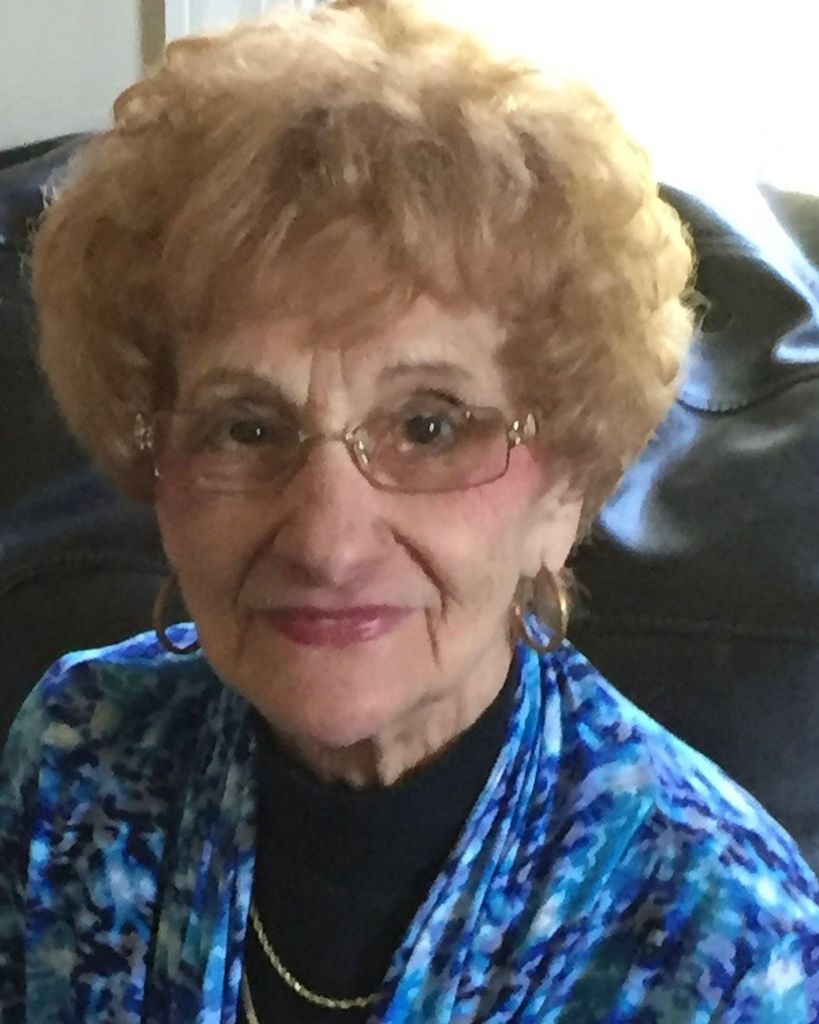 Elizabeth Chorba Profile Photo