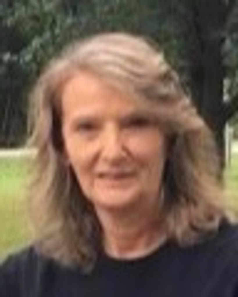 Pamela Button