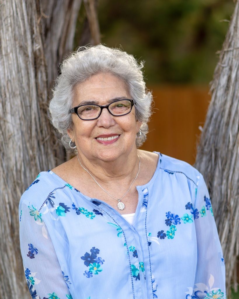 Rosalva J Chavez Profile Photo