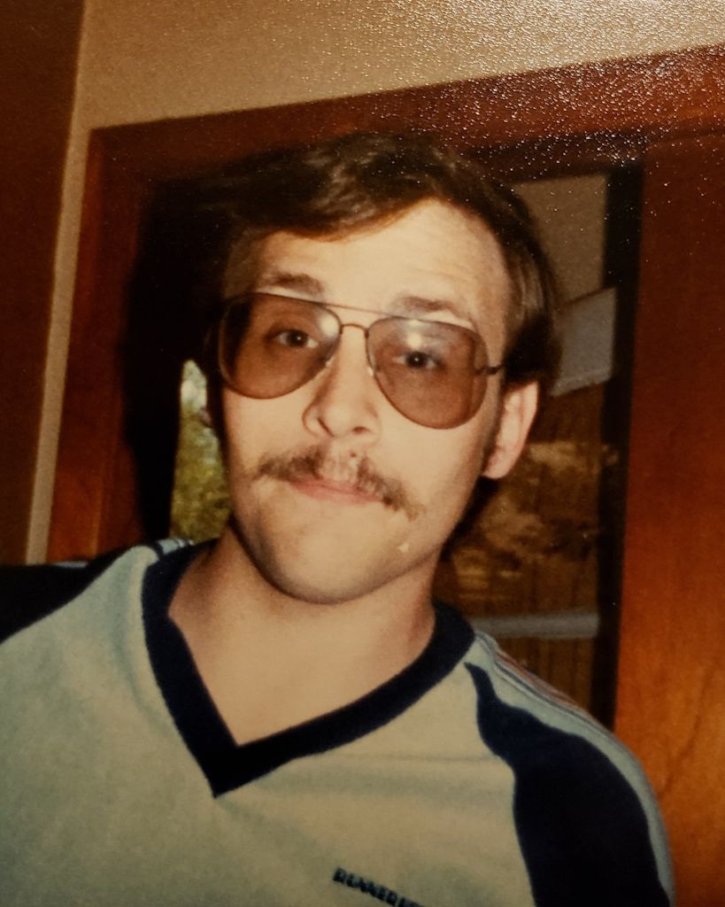 Robert Steven "Bob" Hughes Profile Photo