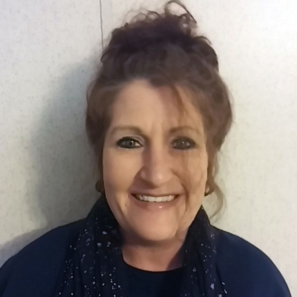 Suzanne Bradley Bennett
