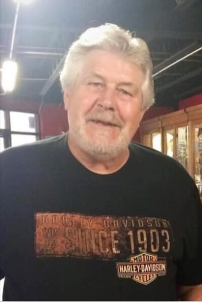 Robert Edward Wolfe Profile Photo