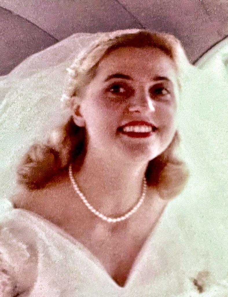 Victoria Lagios Profile Photo