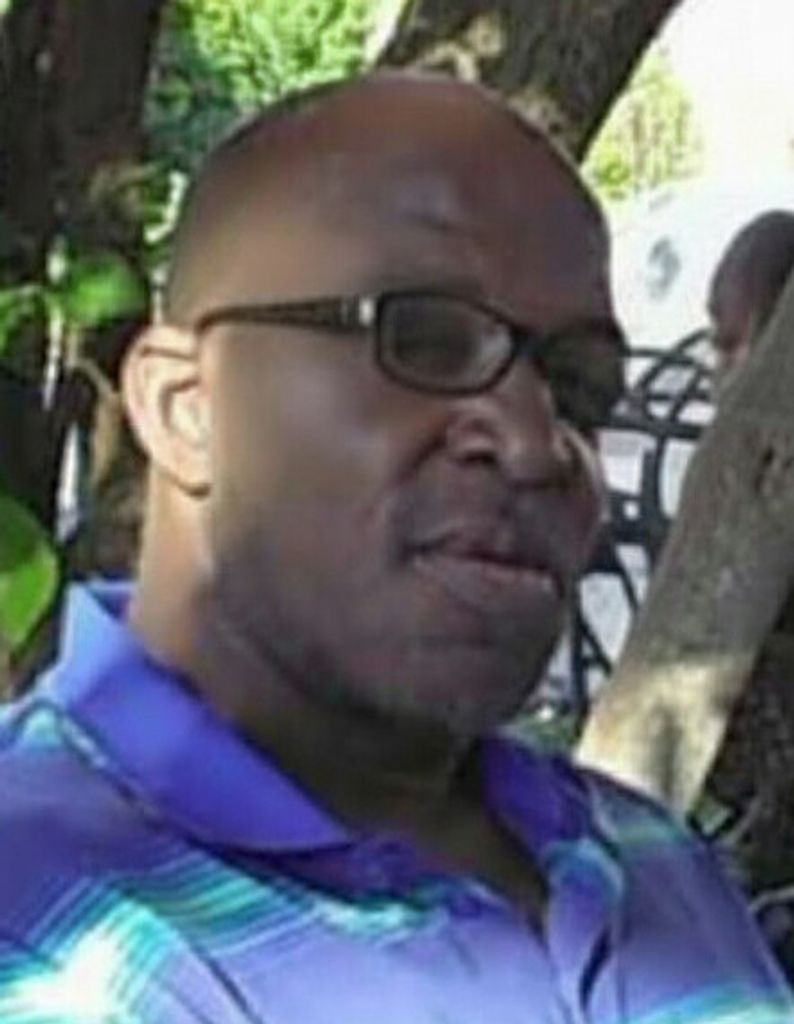 Lawrence E. (Lala)  Lewis