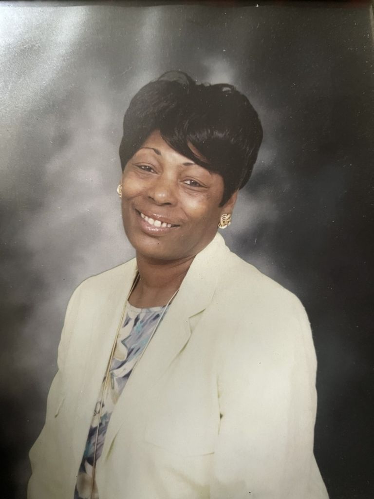 Linda L Sandford Profile Photo