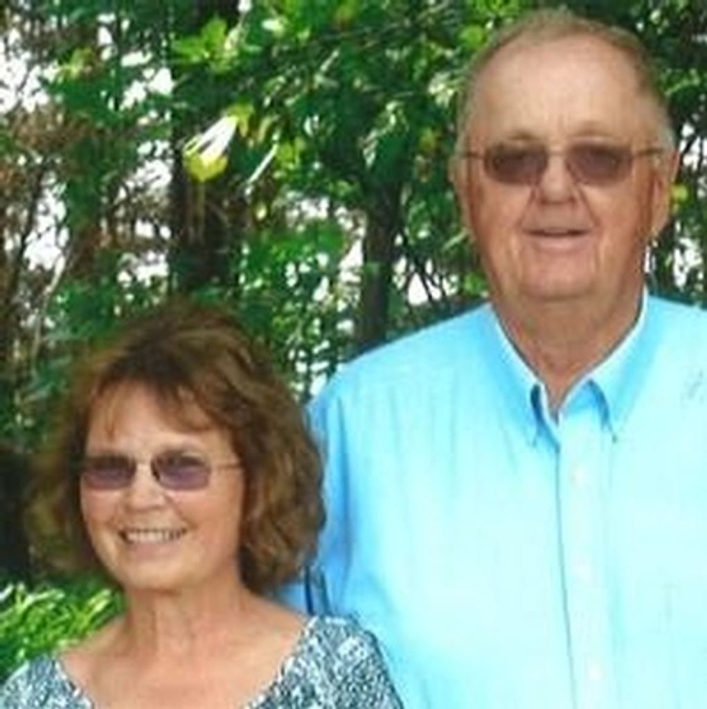 James & Gloria Holte