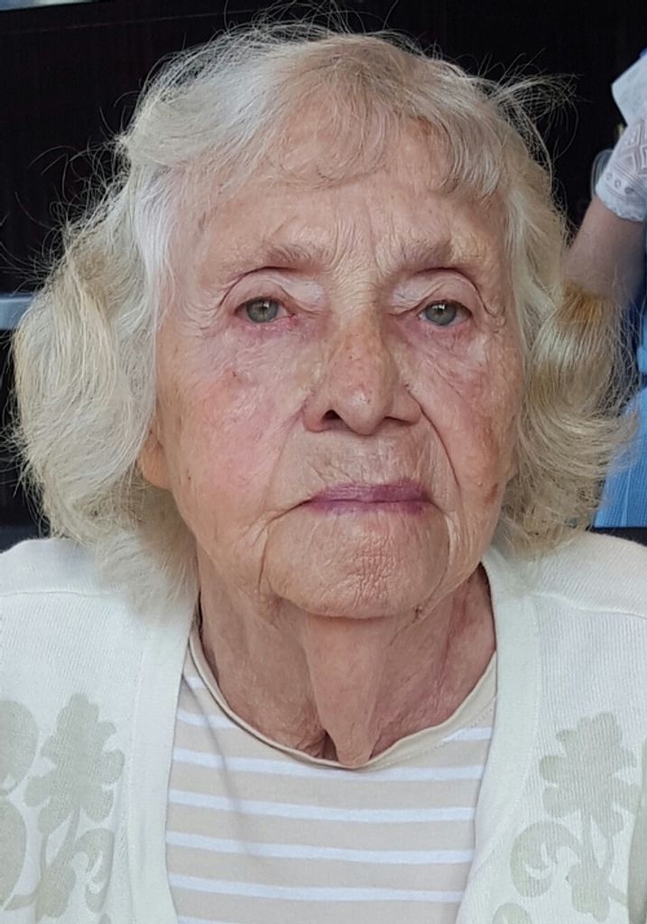 Maude Jerleen "Granny" Lewis Profile Photo