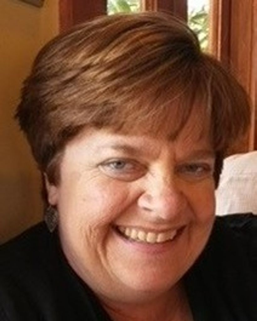 Robin Michele Smith