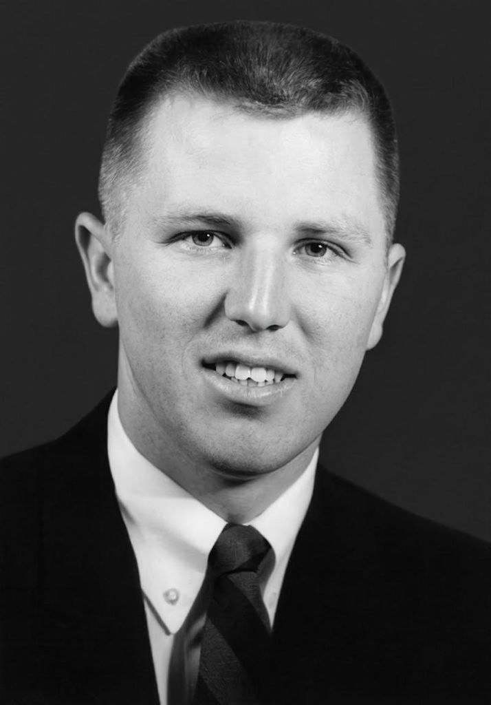 Dan Lewis Wigington