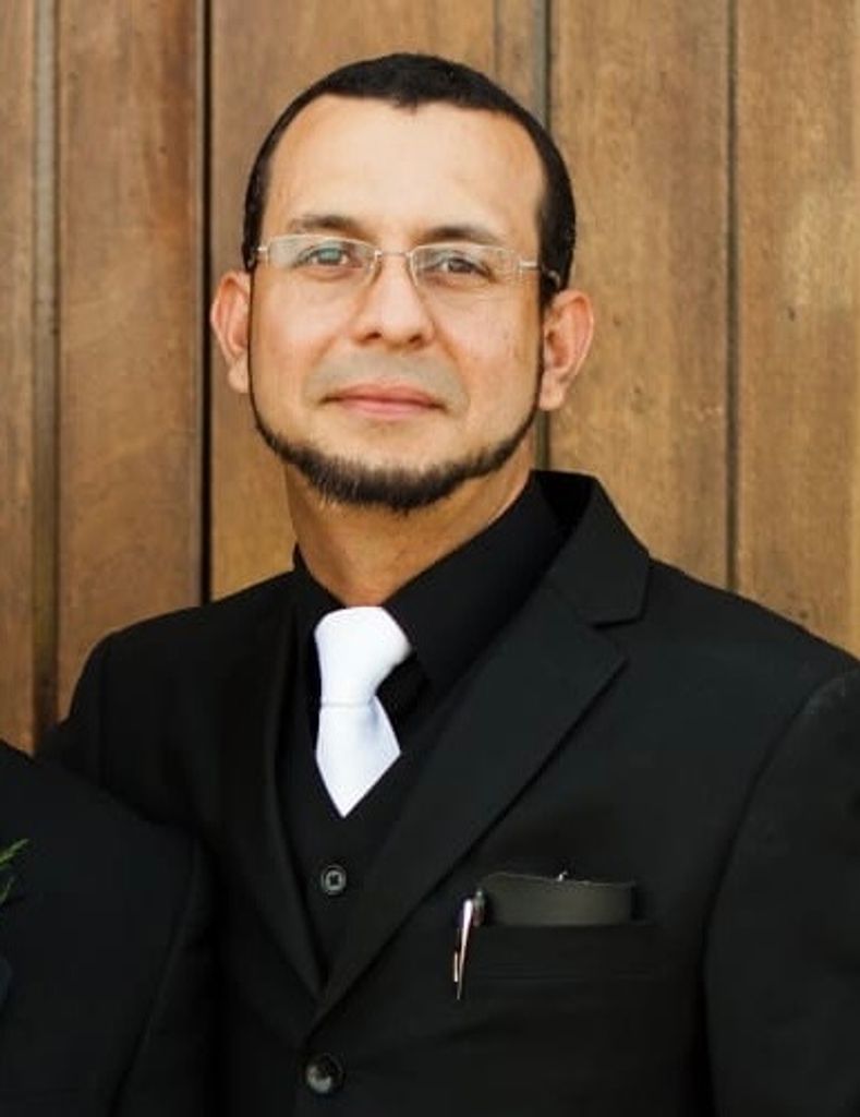 Enrique Farias Contreras Profile Photo