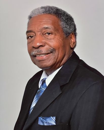 Lawrence Fields Profile Photo