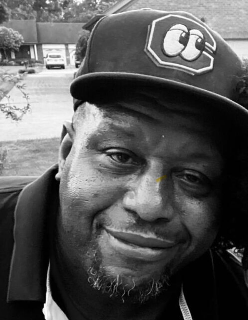 Shurdell Lee Taylor Profile Photo