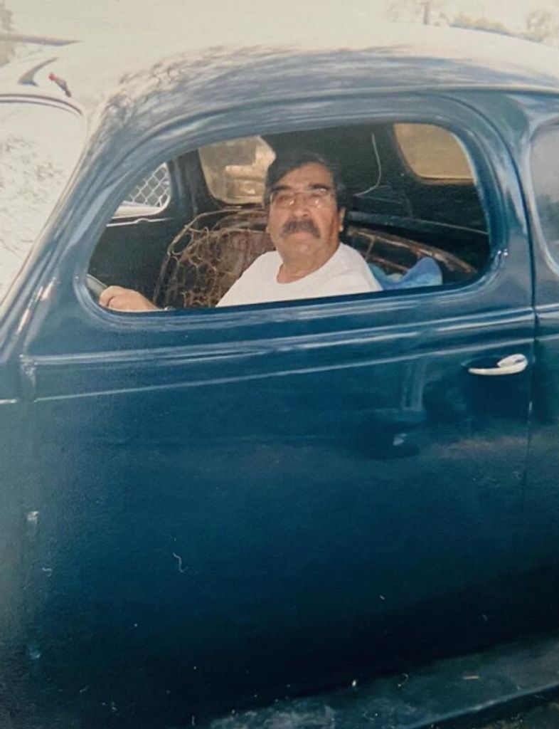 Adan Saenz Profile Photo