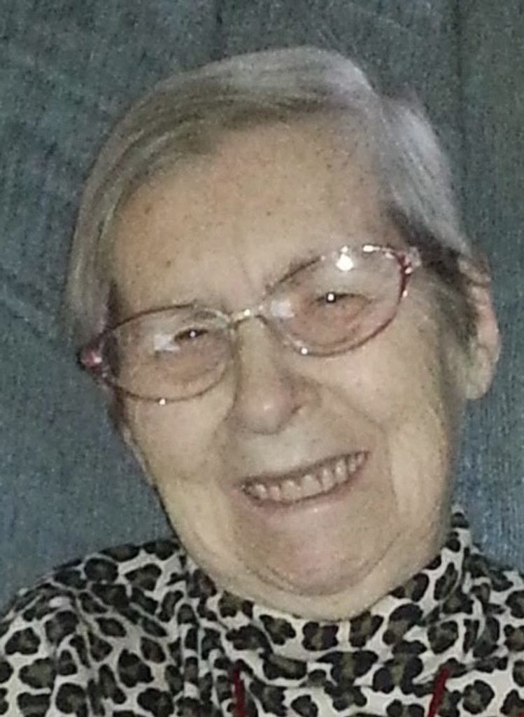 Nancy F Davis