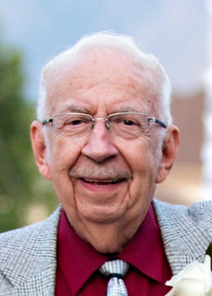 Vernon L Hill Profile Photo