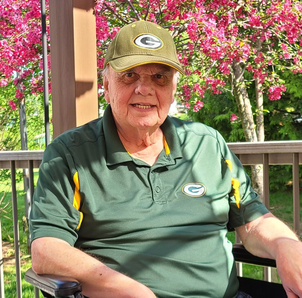 Robert "Bob" F. Hagen Profile Photo