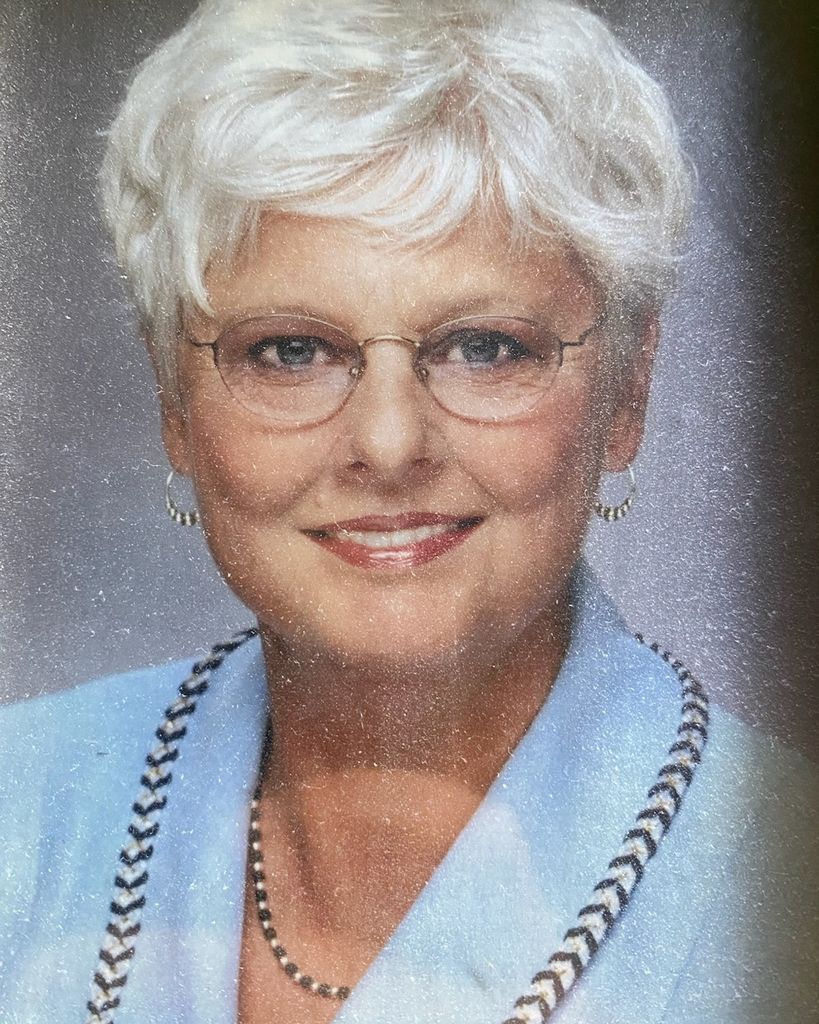 Lucretia "Lucy" Henderika Munneke Vriesema Profile Photo