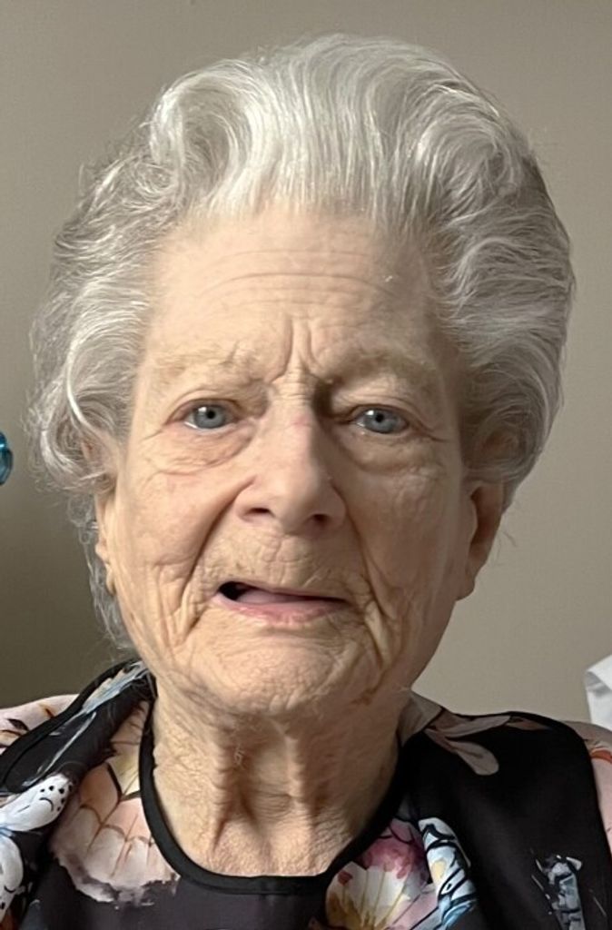 Hazel Mae (Loveland)  Lentz Profile Photo