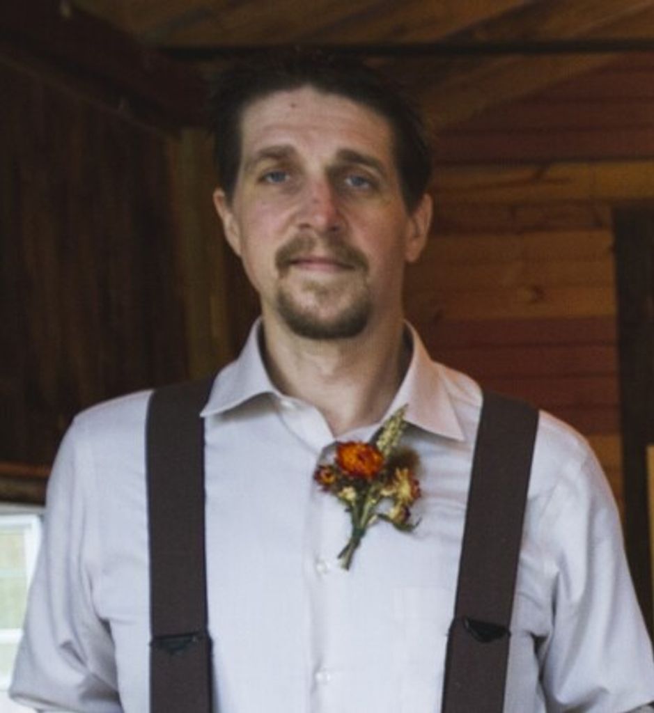 Michael Hendrix Profile Photo