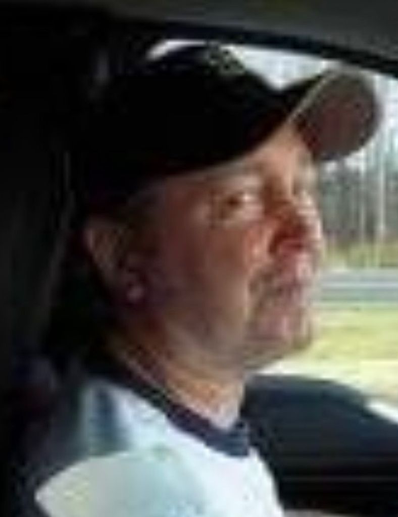 Buzzy Deward Profile Photo