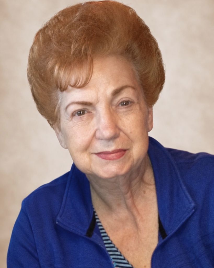 Betty "Jean" Smith Hollingsworth