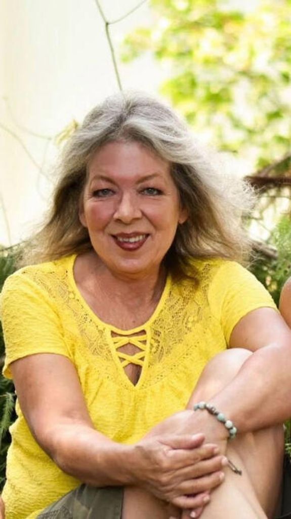 Cynthia Luanne Howes Profile Photo