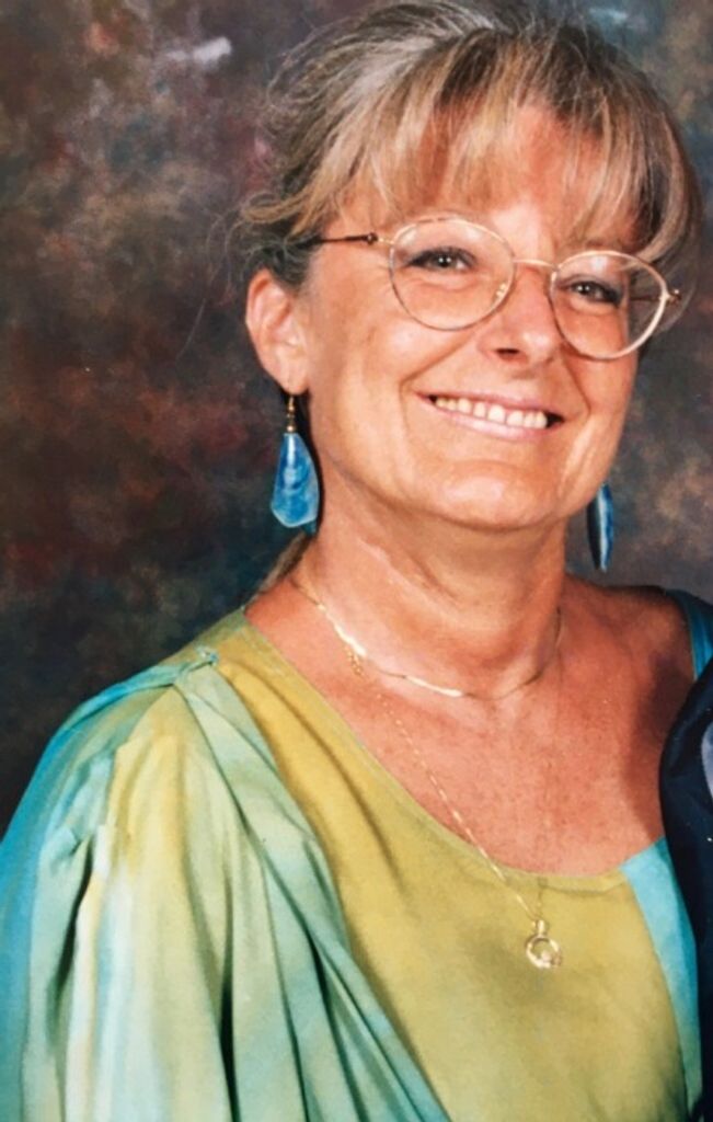 Roberta "Bobbie" Bouvier-Morris