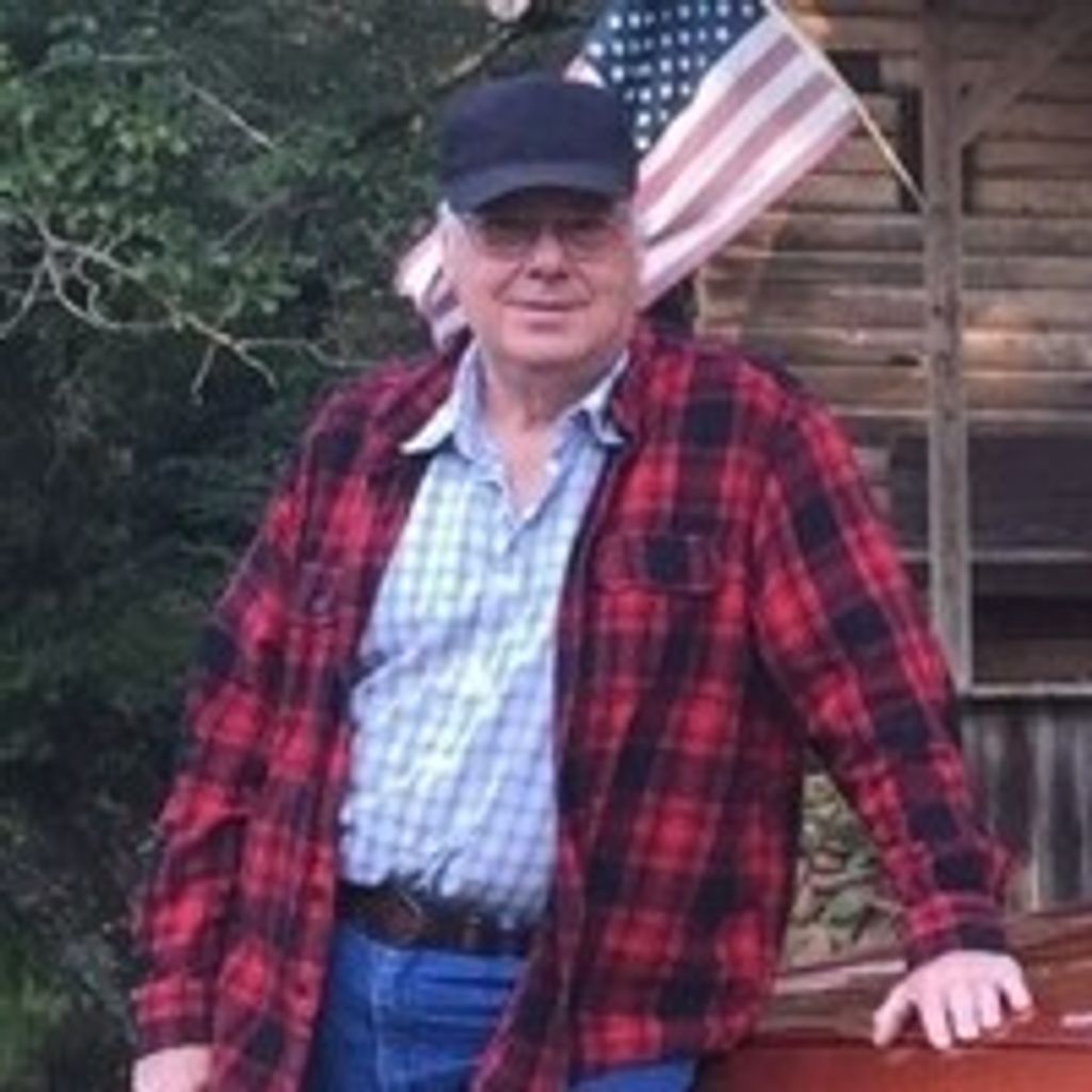 Michael Moore Profile Photo
