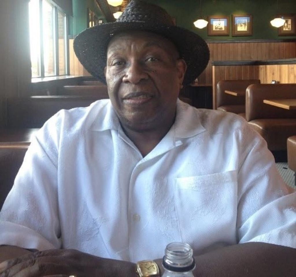 Louis White Profile Photo